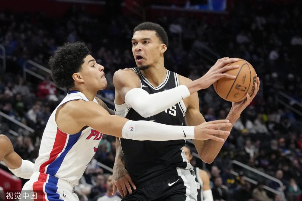 足坛格局 足坛格局