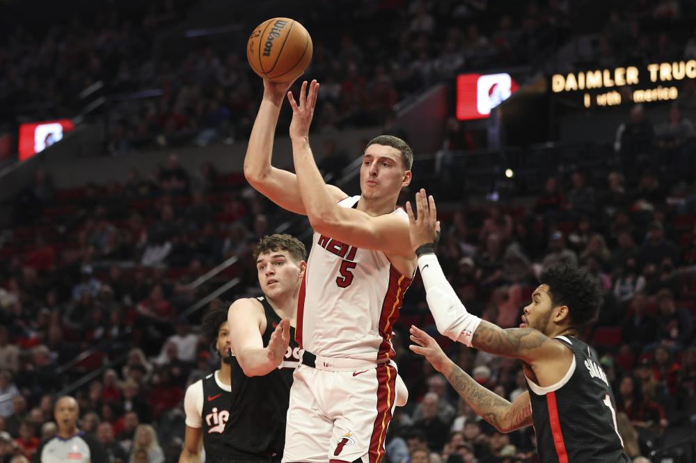 拉拉维亚 拉拉维亚