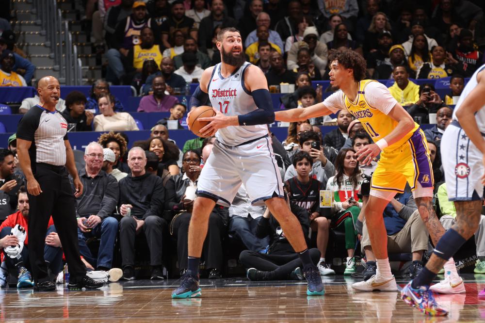 队在异国他 队在异国他